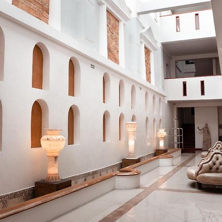 Hotel Luminus Comitan de Dominguez Esterno foto