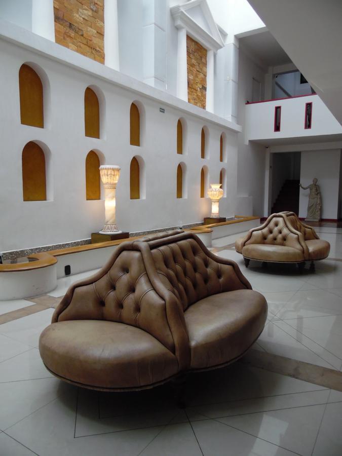 Hotel Luminus Comitan de Dominguez Esterno foto